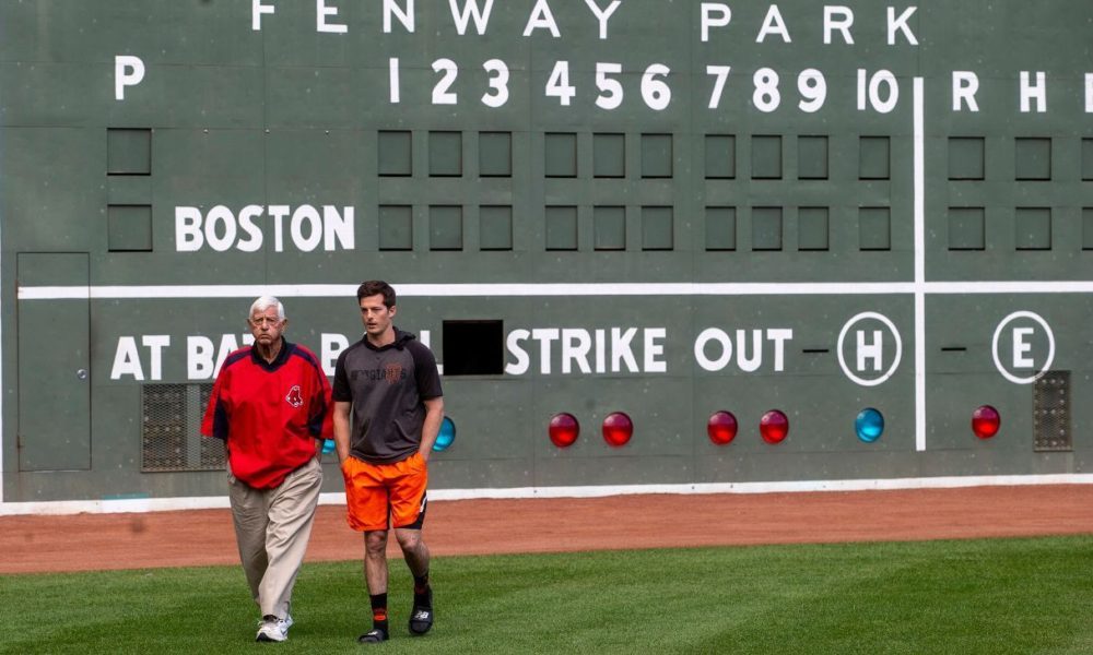 Grandfather and grandson catching up. Orioles prospect Mike Yastrzemski  talks with Red Sox great Carl Yastrzemski. : r/baseball