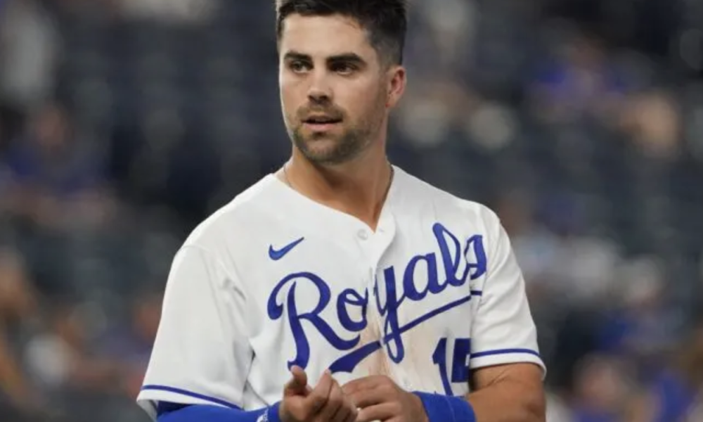 Royals' Whit Merrifield is taking his family along on big-league